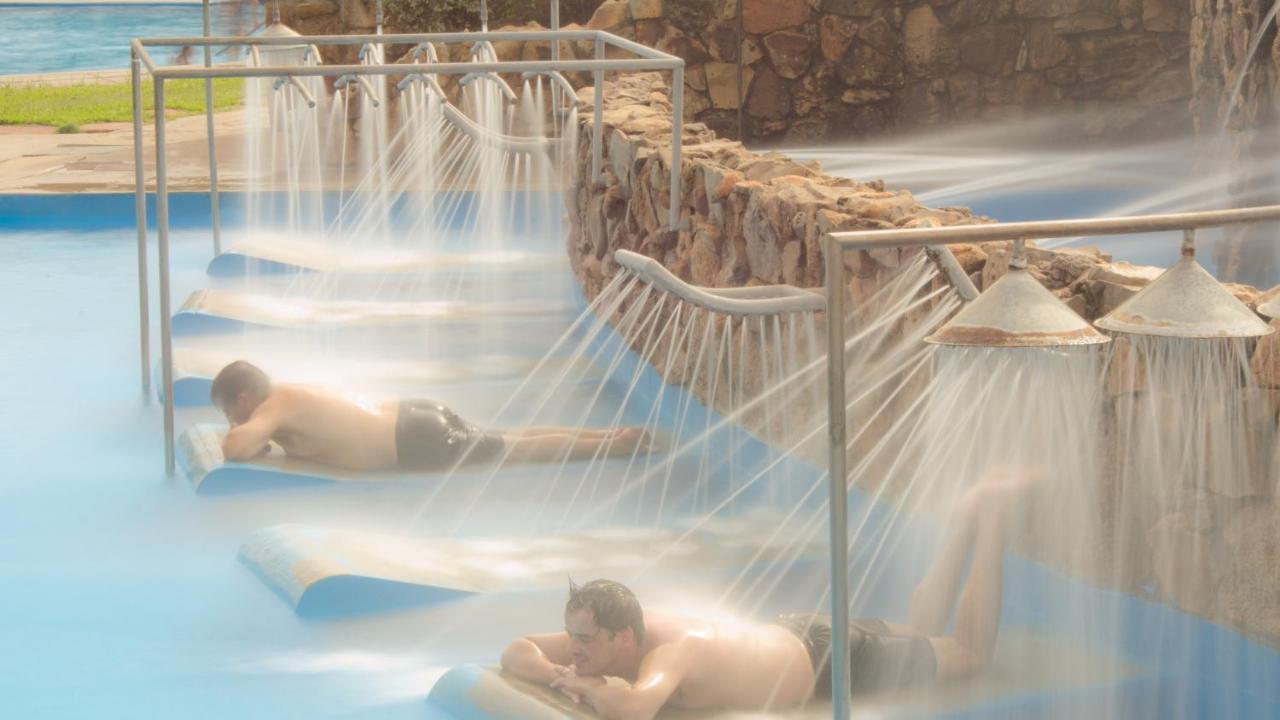 Hotel Jardines De Dayman Termas del Daymán Екстериор снимка
